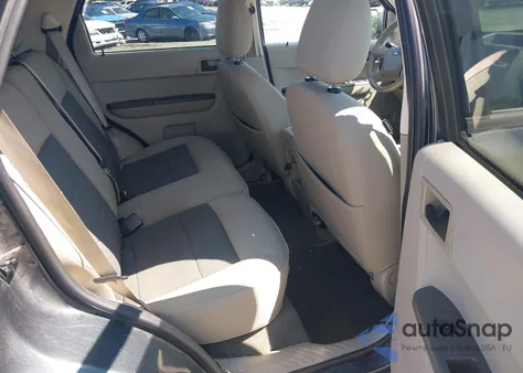 2008 Ford Escape Xlt из США, поврежденный, VIN 1FMCU03Z98KA38558